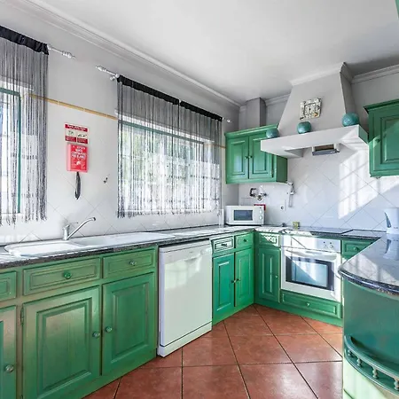 Rato Villa Gale (Albufeira)